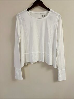SO White Long Sleeve Tee Athleisure Lightweight Boxy Fit Size Large NEW